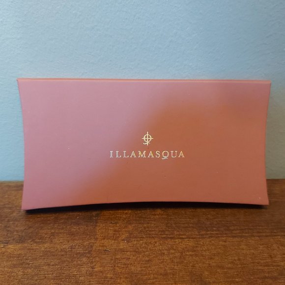 Illamasqua Unveiled Palette - Picture 2 of 4